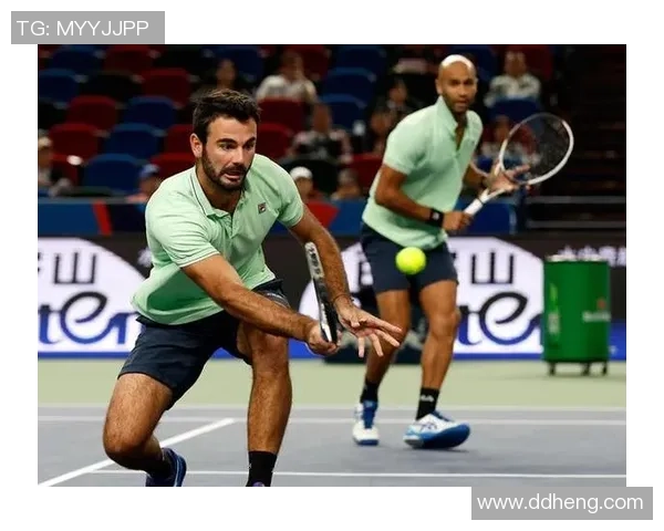 重庆网球队在大师赛中的战术运用与表现分析